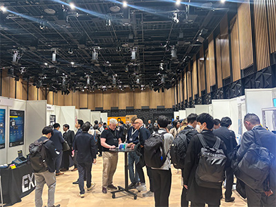 白黒反転・縦倍角表示